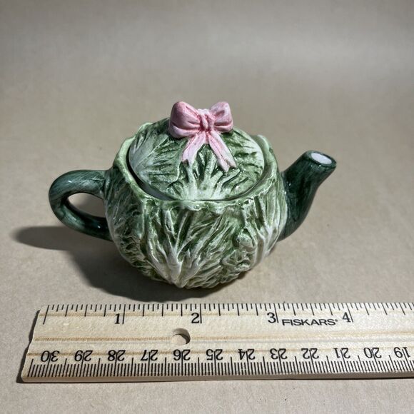 Vintage 2 Russ Miniature Teapot Tomato Garden Festival & Green Cabbage EUC - Picture 8 of 12